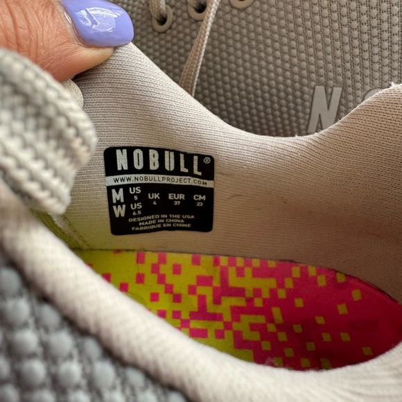 NOBULL Gray Sneakers Lightweight Breathable Design - Picture 3 of 5